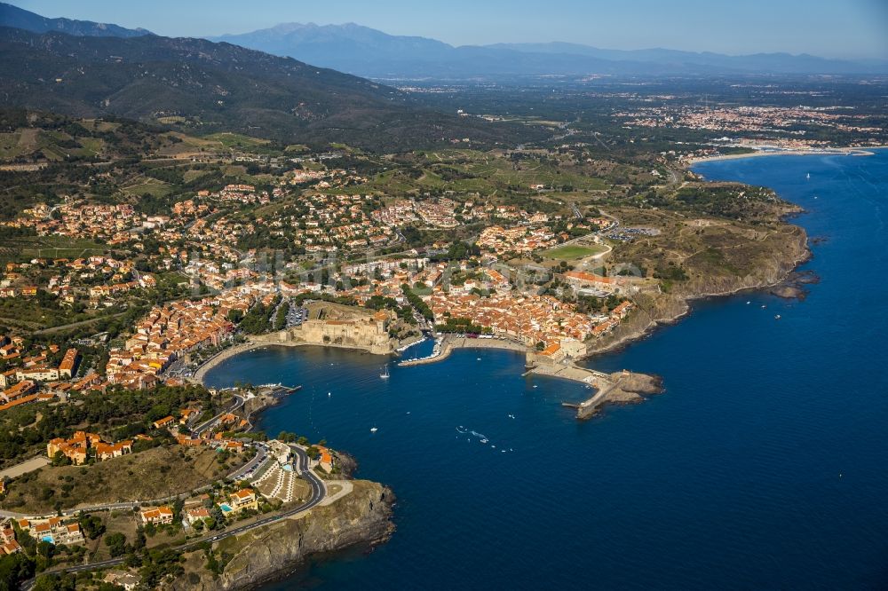 Luftbild Collioure - Burgruine Chateau Royal de Collioure in Collioure in Frankreich