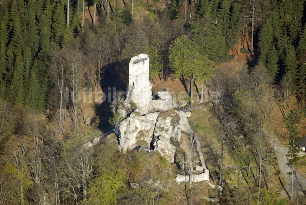 Luftaufnahme Waldershof - Burgruine Weißenstein im Steinwald (Oberpfalz) in Waldershof im Bundesland Bayern, Deutschland