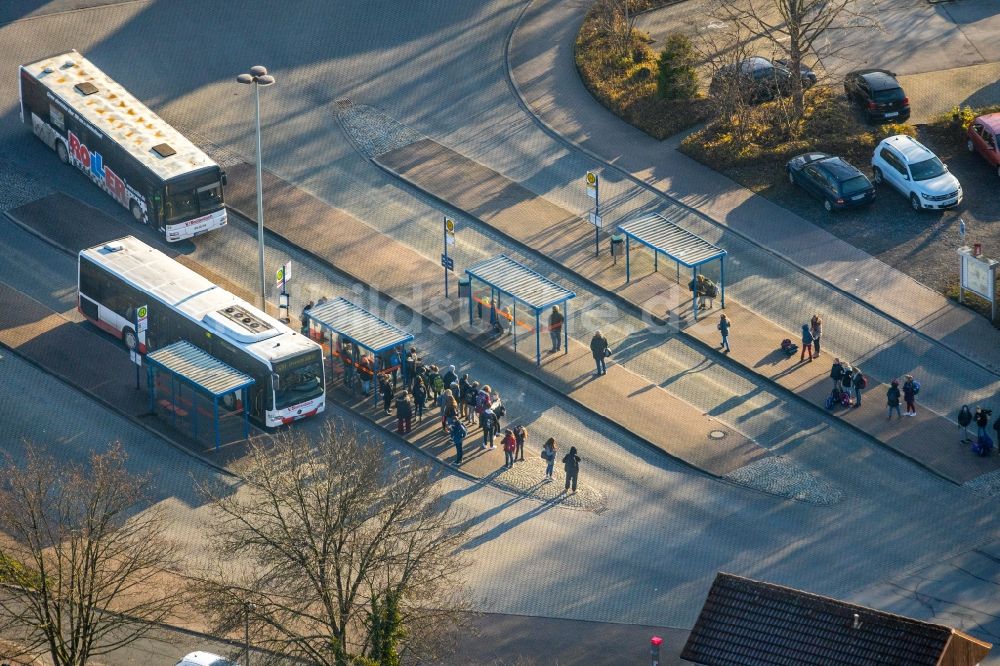 Luftaufnahme Werl - Bus- Bahnhof der Verkehrsbetriebe Verkehrsgesellschaft Breitenbach mbH & Co. KG in Werl im Bundesland Nordrhein-Westfalen, Deutschland