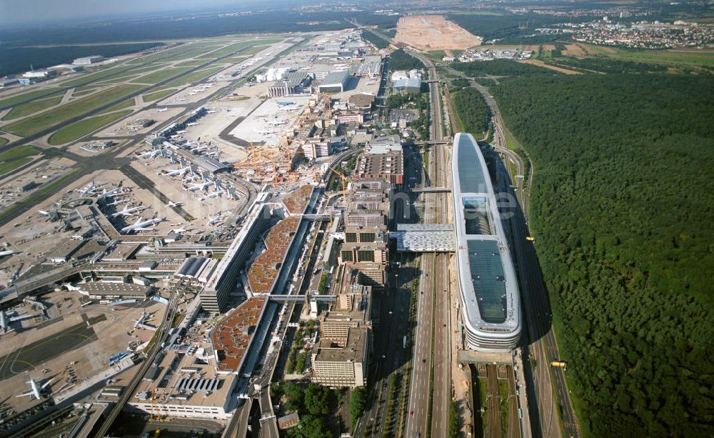 Luftaufnahme Frankfurt am Main - Businesscenter The Squaire, vormals als Airrail Center Frankfurt