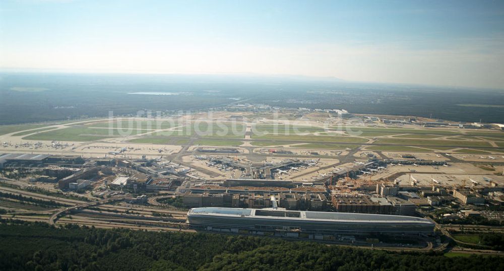 Luftaufnahme Frankfurt am Main - Businesscenter The Squaire, vormals als Airrail Center Frankfurt