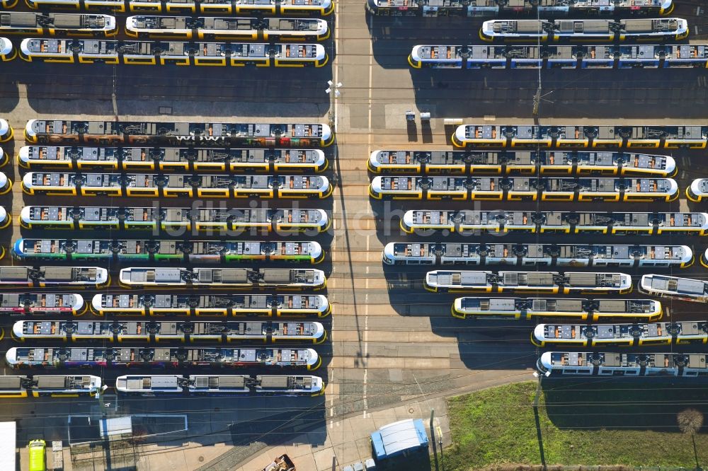 Berlin aus der Vogelperspektive: BVG Bus- und Straßenbahnhof im Bezirk Lichtenberg in Berlin