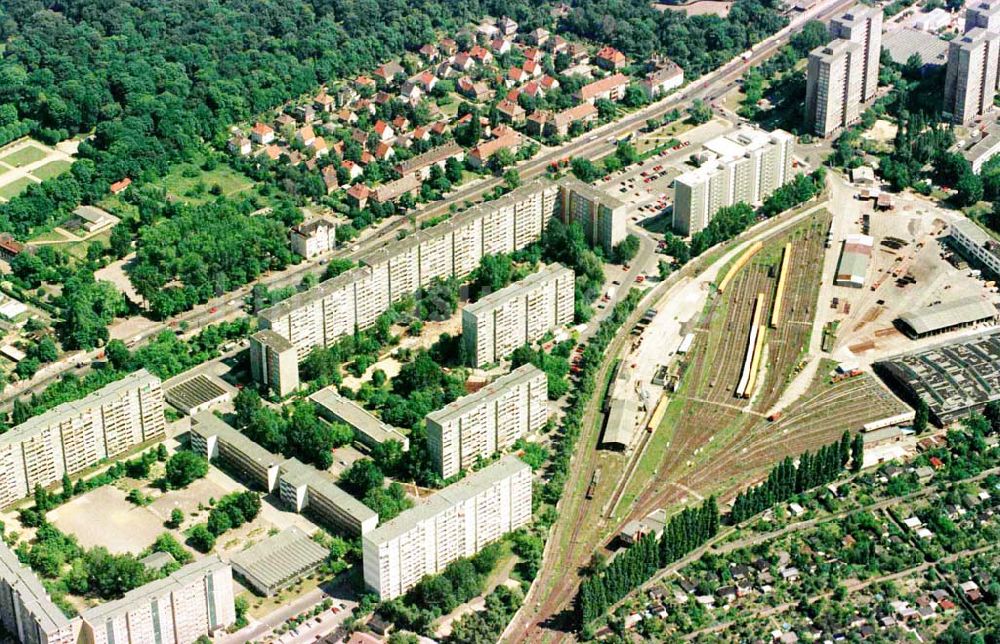 Berlin-Lichtenberg von oben - BVG-Depot der U-Bahn in Friedrichsfelde am Tierpark.