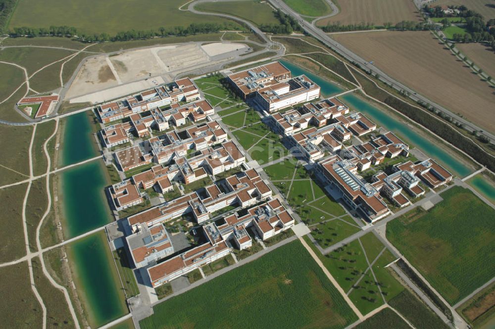 München von oben - Campeon München (Hauptsitz der Infineon Technologies AG in Neubiberg bei München)