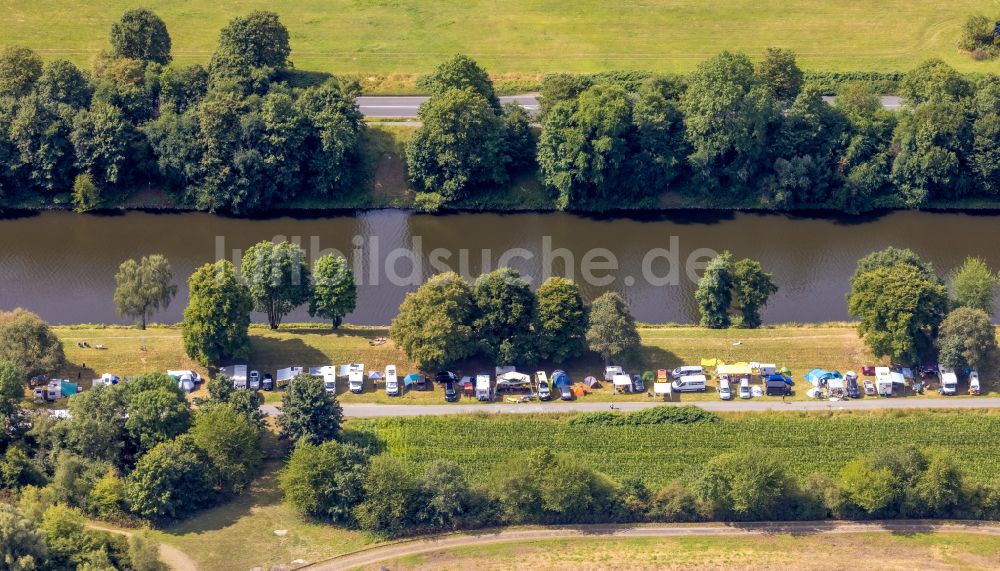 Luftbild Duissern - Camping am Ufer des Schifffahrtskanal in Duissern im Bundesland Nordrhein-Westfalen, Deutschland