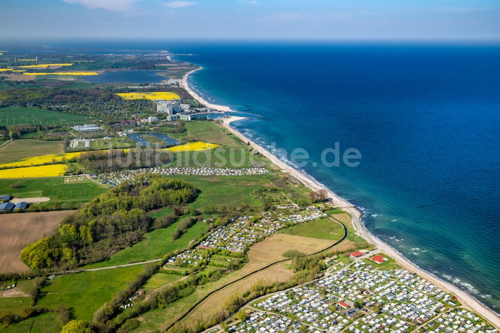 Luftaufnahme Damp - Campingplatz Koralle an der Meeresküste der Ostsee in Damp im Bundesland Schleswig-Holstein, Deutschland