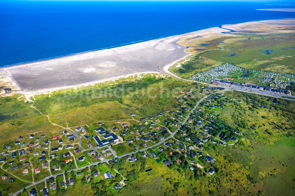 Römö aus der Vogelperspektive: Campingplatz an der Meeresküste First Camp Lakolk Strand - Römö in Römö in Region Syddanmark, Dänemark