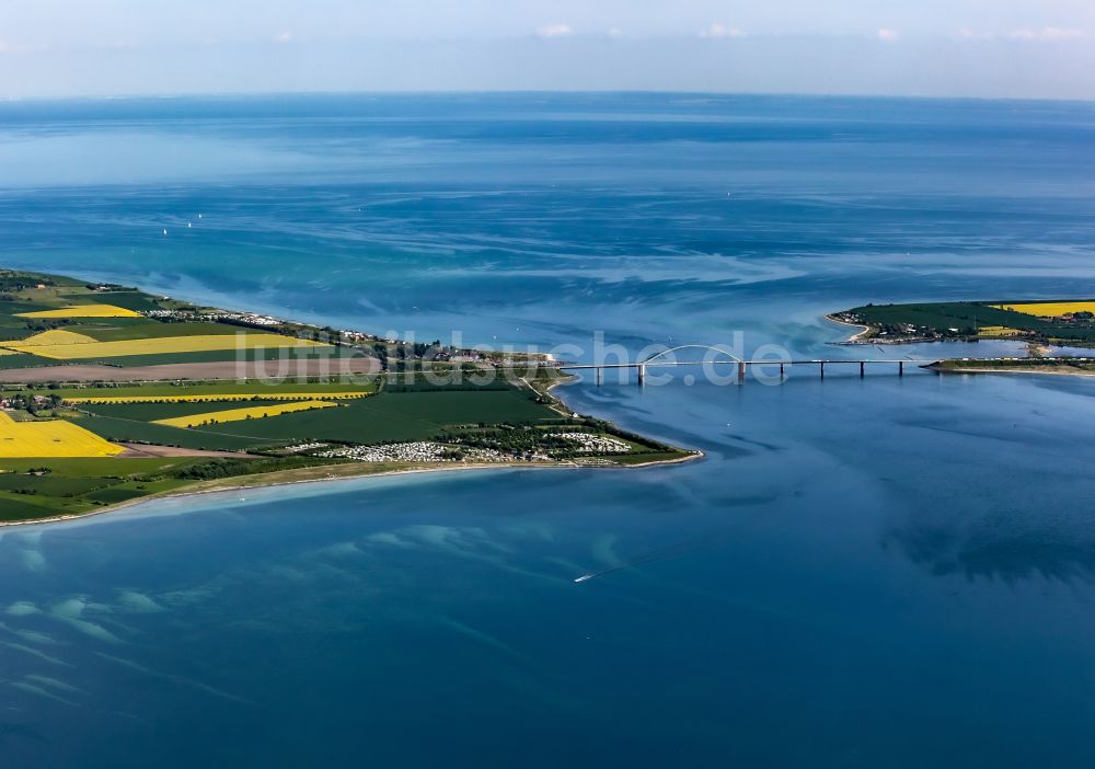 Struckkamphuk von oben - Campingplatz an der Meeresküste der Ostsee in Fehmarn im Bundesland Schleswig-Holstein, Deutschland