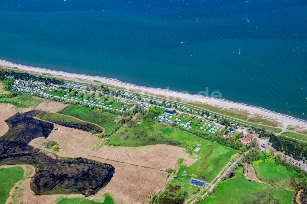 Luftbild Fehmarn - Campingplatz an der Meeresküste Wenkendorf Belt Camping in Fehmarn im Bundesland Schleswig-Holstein, Deutschland