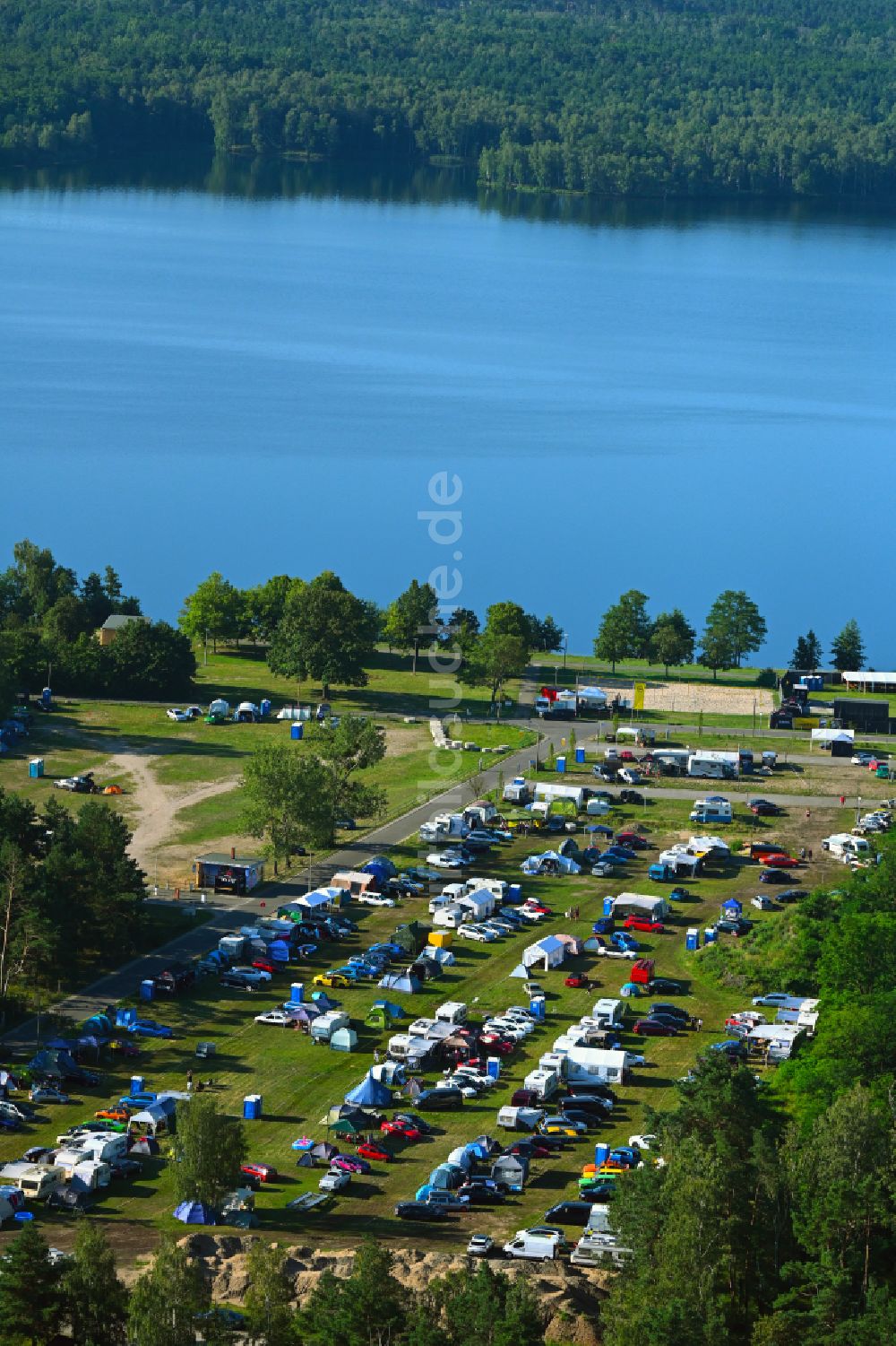 Luftbild Bergwitz - Campingplatz am Seeufer des Bergwitzsee in Bergwitz im Bundesland Sachsen-Anhalt, Deutschland