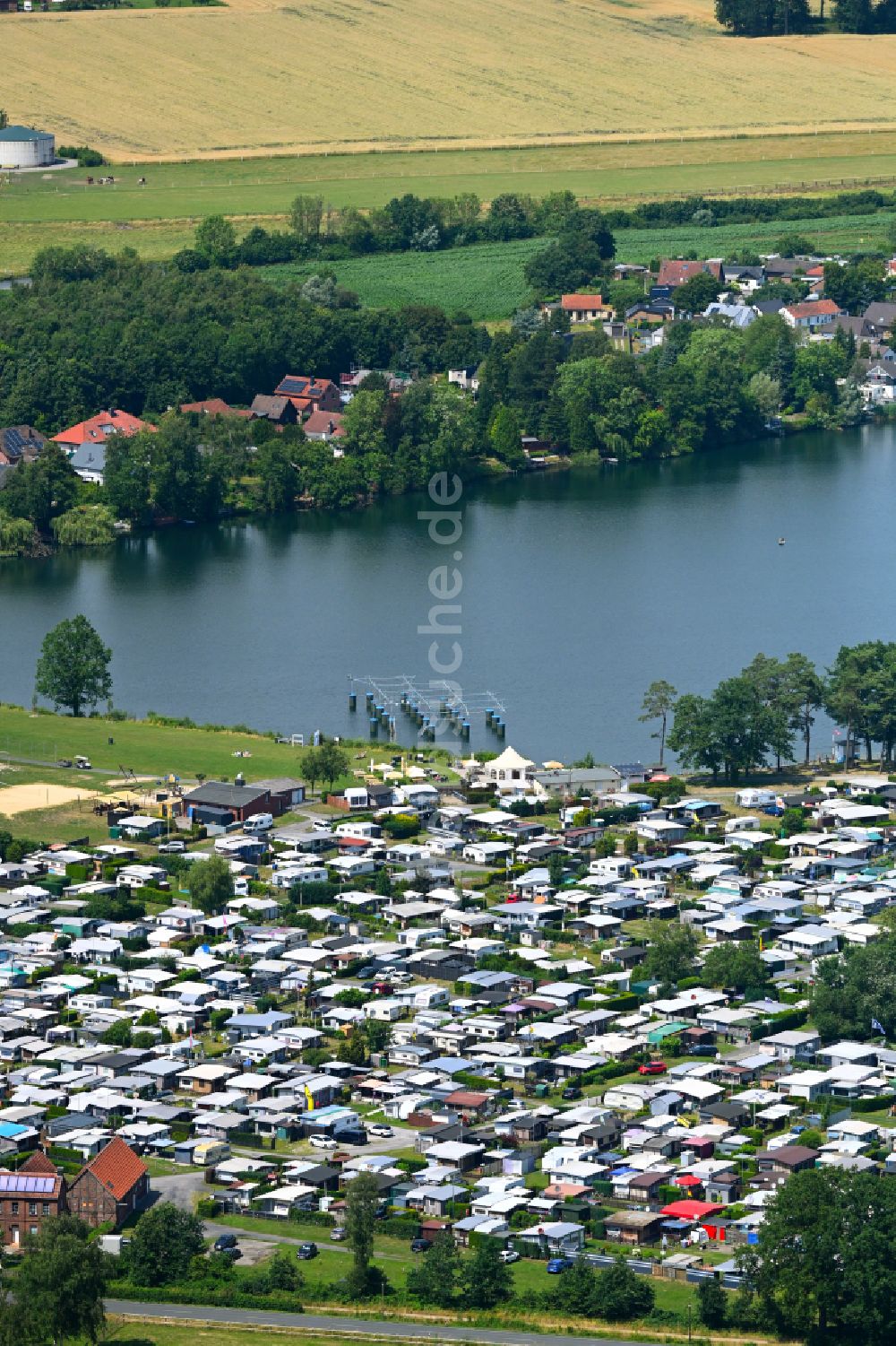 Luftaufnahme Ternsche - Campingplatz am Seeufer Temscher See in Ternsche im Bundesland Nordrhein-Westfalen, Deutschland