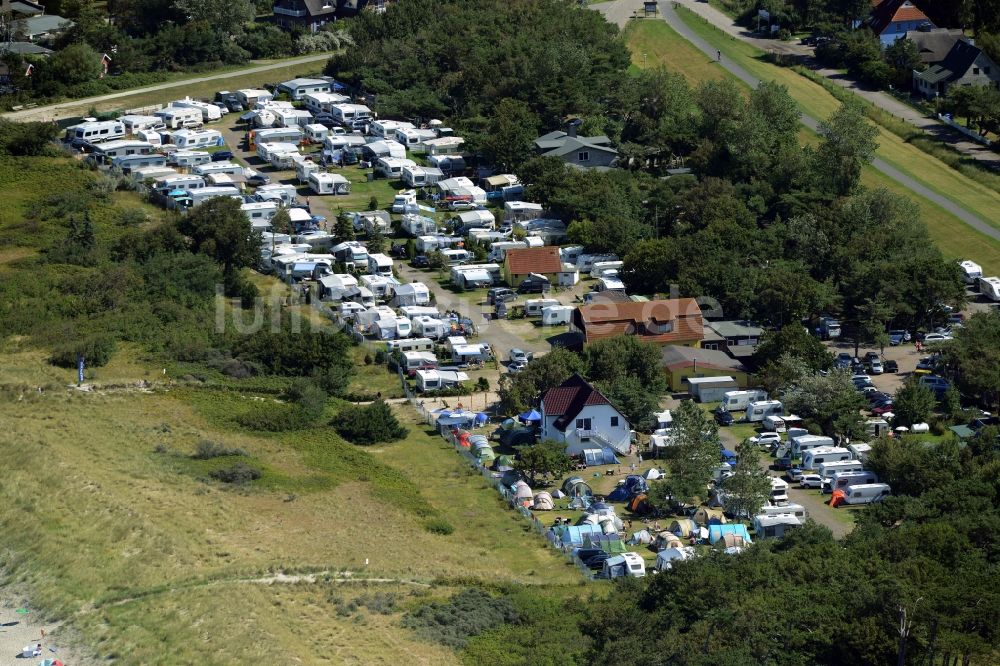 Luftbild Dierhagen - Campingplatz mit Wohnwagen und Zelten in Dierhagen im Bundesland Mecklenburg-Vorpommern