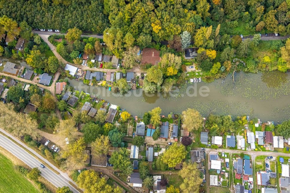 Luftaufnahme Emmerich am Rhein - Campingplatz mit Wohnwagen und Zelten in Emmerich am Rhein im Bundesland Nordrhein-Westfalen