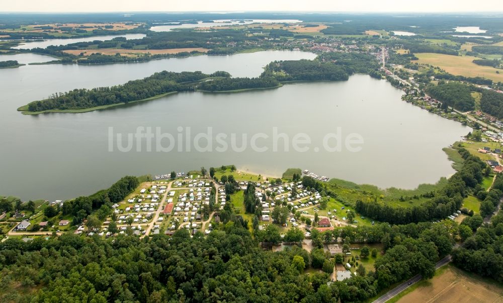 Krakow am See aus der Vogelperspektive: Campingplatz mit Wohnwagen und Zelten in Krakow am See im Bundesland Mecklenburg-Vorpommern