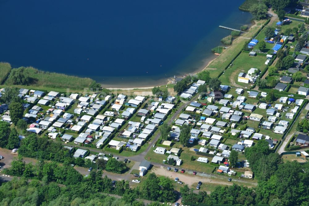 Magdeburg Barleben von oben - Campingplatz mit Wohnwagen und Zelten in Magdeburg Barleben im Bundesland Sachsen-Anhalt