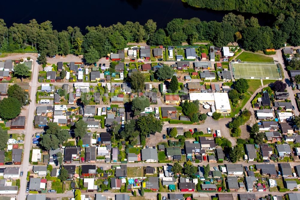 Mülheim an der Ruhr von oben - Campingplatz mit Wohnwagen und Zelten in Mülheim an der Ruhr im Bundesland Nordrhein-Westfalen