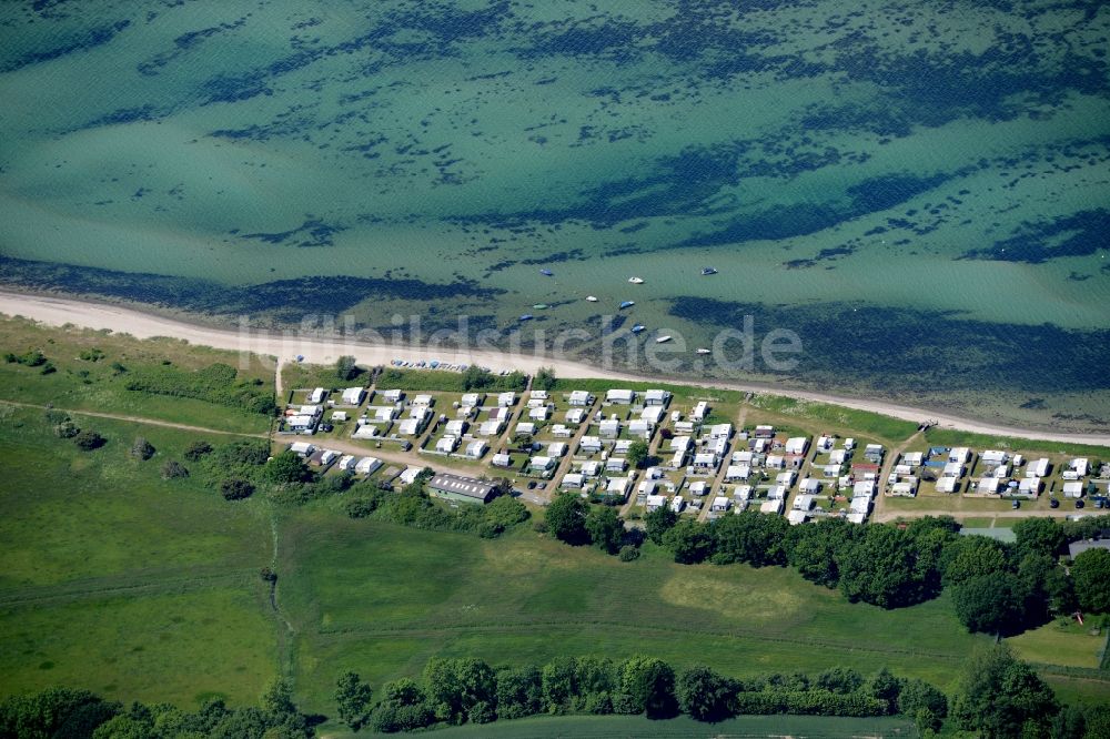 Luftaufnahme Noer - Campingplatz mit Wohnwagen und Zelten in Noer im Bundesland Schleswig-Holstein