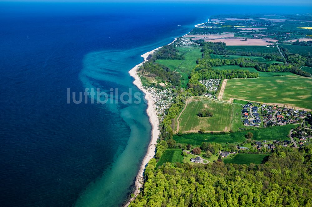 Noer von oben - Campingplatz mit Wohnwagen und Zelten in Noer im Bundesland Schleswig-Holstein