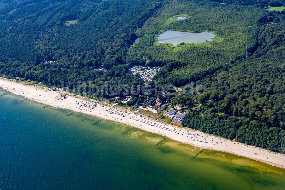 Luftbild Ückeritz - Campingplatz mit Wohnwagen und Zelten im Ortsteil Kölpinsee in Ückeritz im Bundesland Mecklenburg-Vorpommern