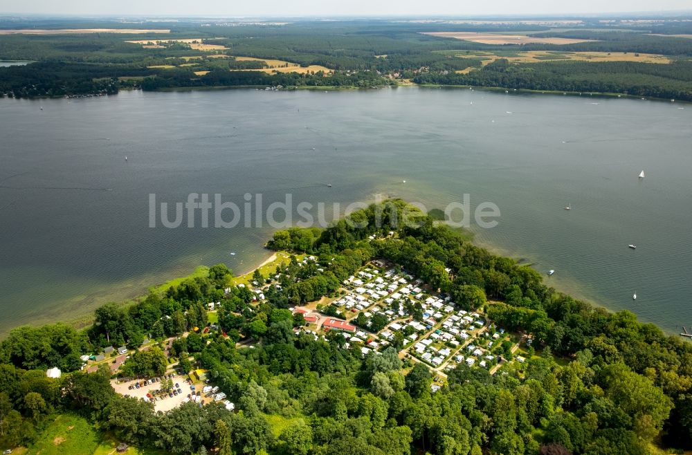 Plau am See von oben - Campingplatz mit Wohnwagen und Zelten in Plau am See im Bundesland Mecklenburg-Vorpommern