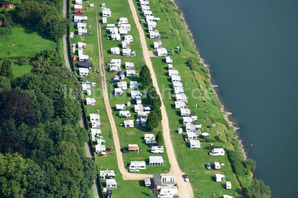 Luftbild Remagen - Campingplatz mit Wohnwagen und Zelten in Remagen im Bundesland Rheinland-Pfalz, Deutschland