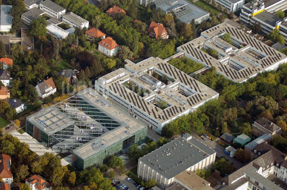 Luftaufnahme Berlin - Campus FU Berlin und Seminaris Hotel in Dahlem