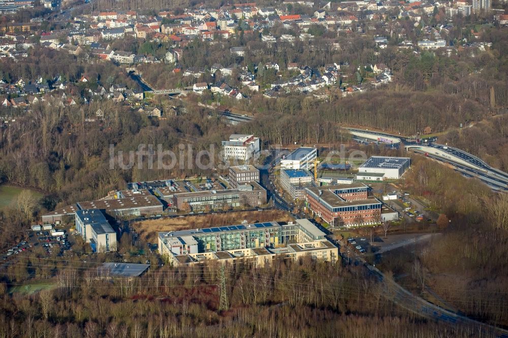 Luftaufnahme Bochum - Campus- Gebäude der Fachhochschule EBZ Business School GmbH und das EBZ - Europäisches Bildungszentrum der Wohnungs- und Immobilienwirtschaft im Ortsteil Weitmar in Bochum im Bundesland Nordrhein-Westfalen