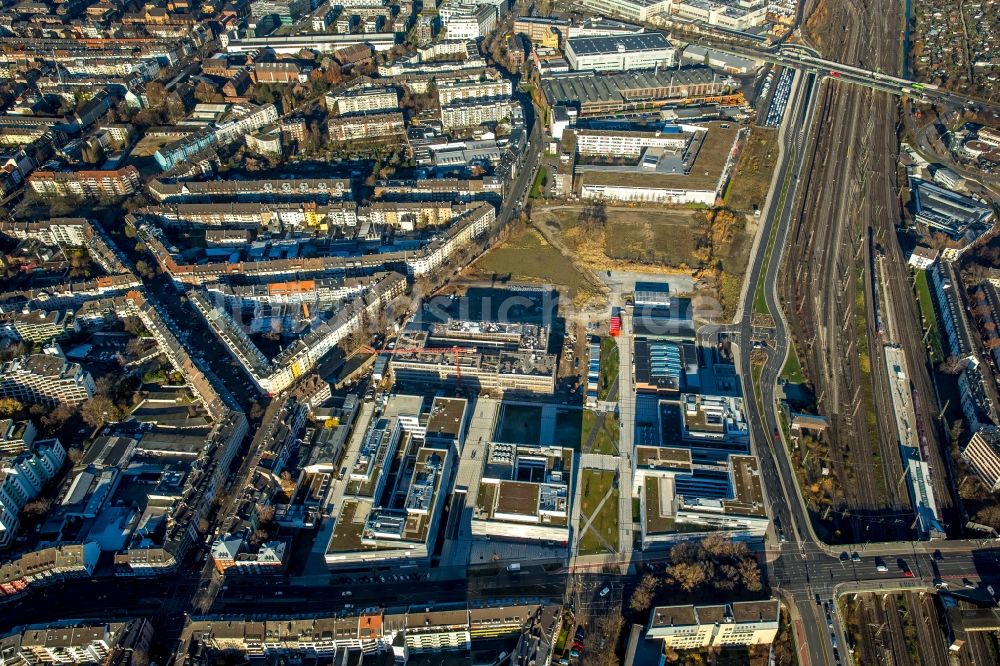 Düsseldorf aus der Vogelperspektive: Campus- Gebäude der Fachhochschule Hochschule Düsseldorf - Campus Derendorf in Düsseldorf im Bundesland Nordrhein-Westfalen