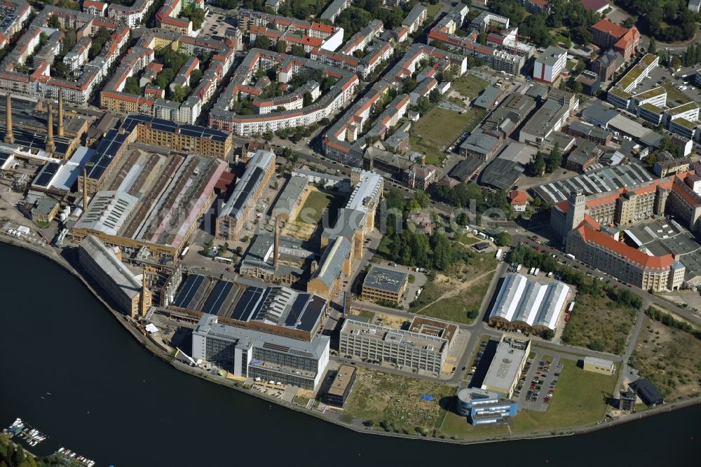 Berlin von oben - Campus- Gebäude der Hochschule für Technik und Wirtschaft Berlin - Campus Wilhelminenhof in Schöneweide in Berlin, Deutschland