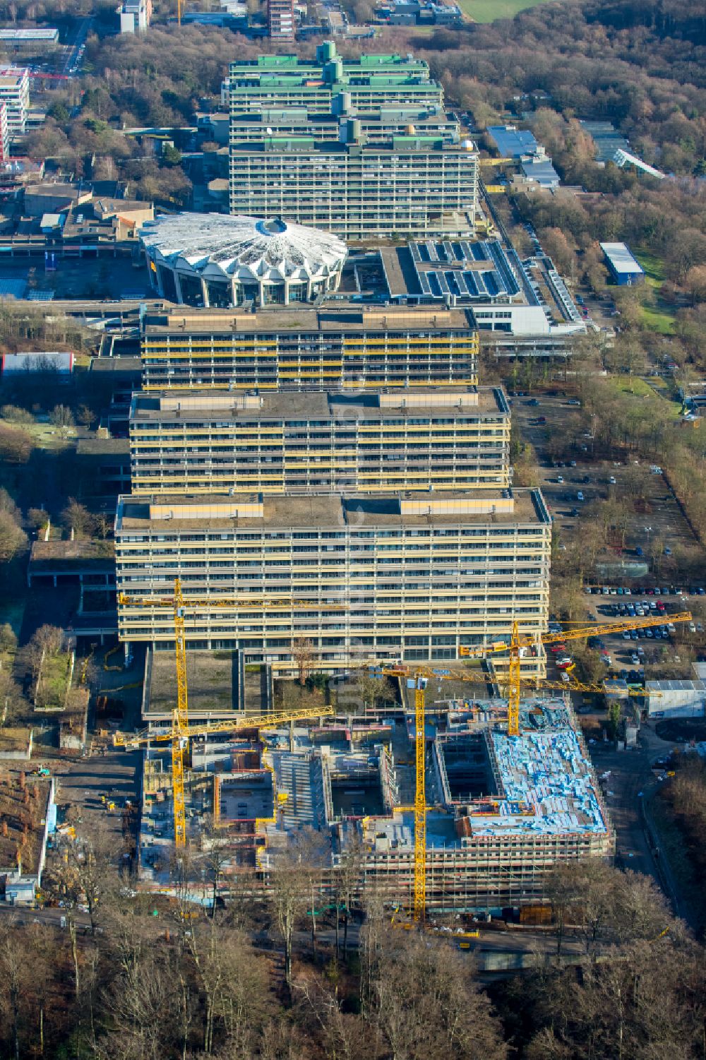 Luftaufnahme Bochum - Campus- Gebäude der Ruhr-Universität in Bochum im Bundesland Nordrhein-Westfalen