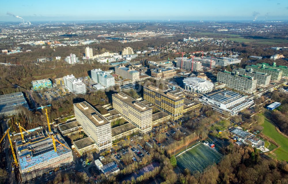 Bochum von oben - Campus- Gebäude der Ruhr-Universität in Bochum im Bundesland Nordrhein-Westfalen