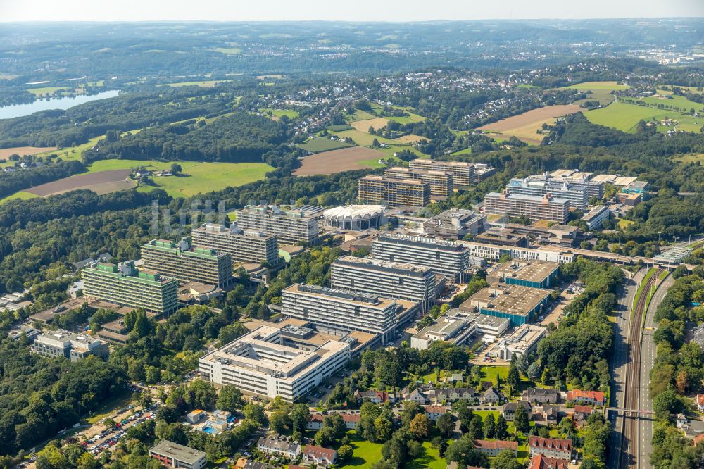 Bochum von oben - Campus- Gebäude der Ruhr-Universität in Bochum im Bundesland Nordrhein-Westfalen