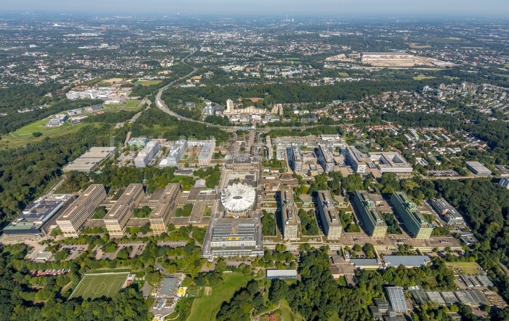 Bochum von oben - Campus- Gebäude der Ruhr-Universität in Bochum im Bundesland Nordrhein-Westfalen