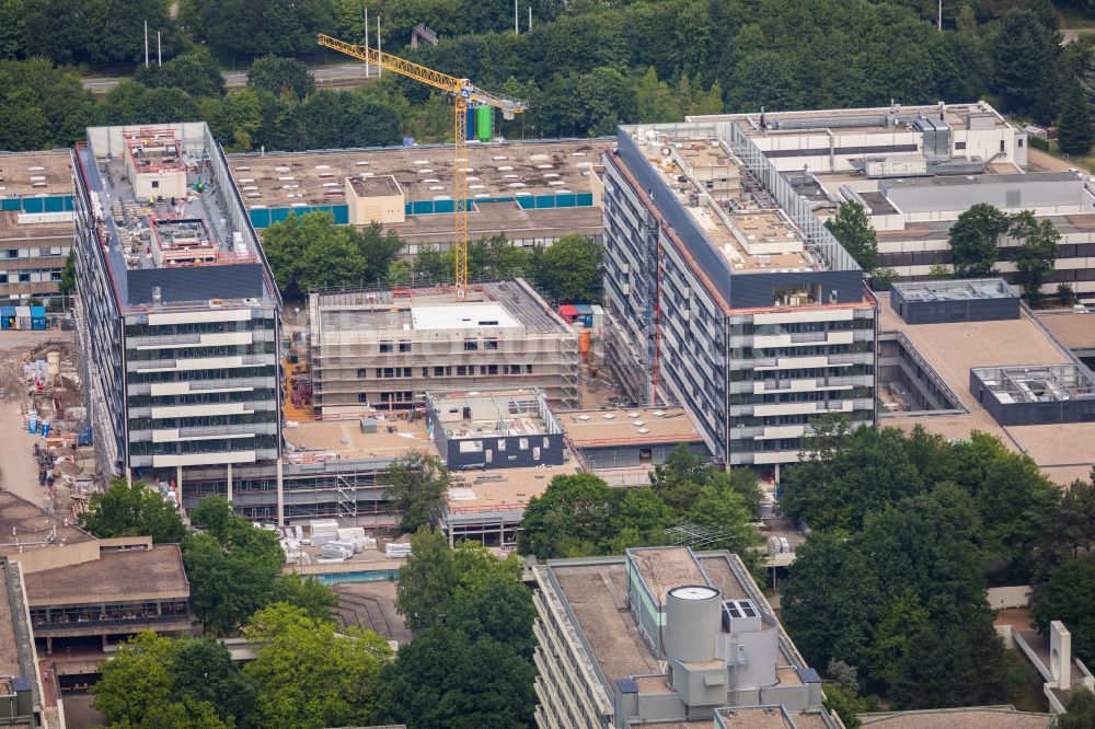 Luftaufnahme Bochum - Campus- Gebäude der Ruhr-Universität in Bochum im Bundesland Nordrhein-Westfalen