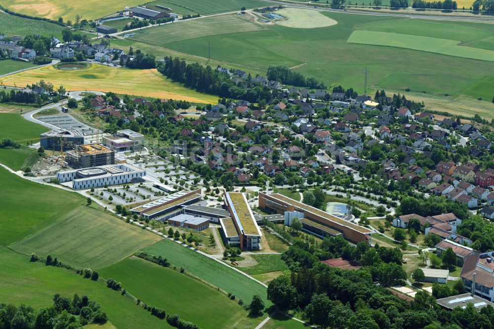 Luftbild Hof - Campus- Gebäude der Universität am Alfons-Goppel-Platz in Hof im Bundesland Bayern, Deutschland