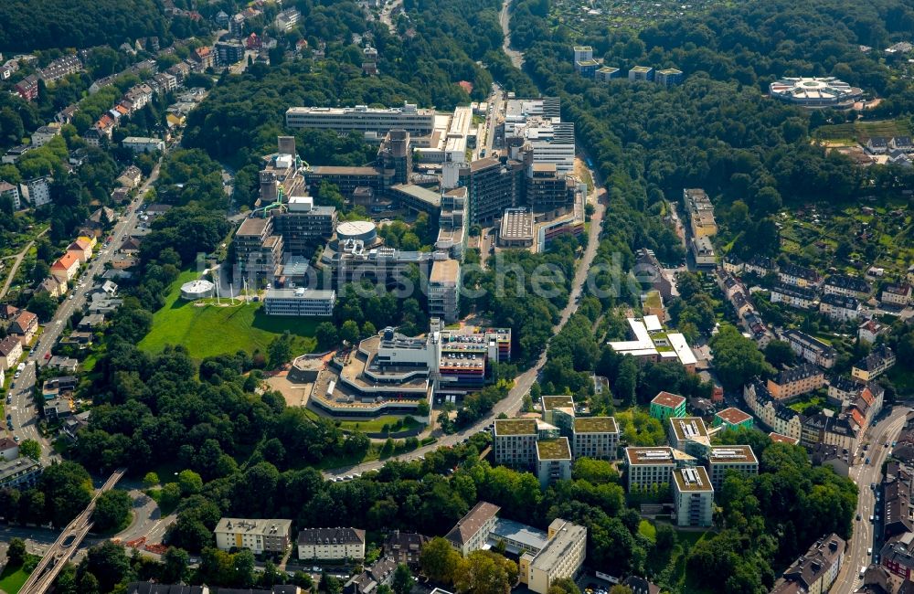 Luftaufnahme Wuppertal - Campus- Gebäude der Universität Bergische Universität Wuppertal in Wuppertal im Bundesland Nordrhein-Westfalen