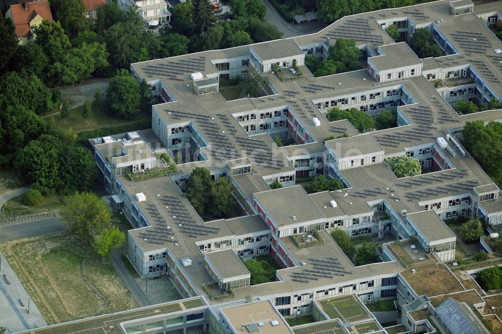 Luftbild Berlin - Campus- Gebäude der Universität Freie Universität in Berlin