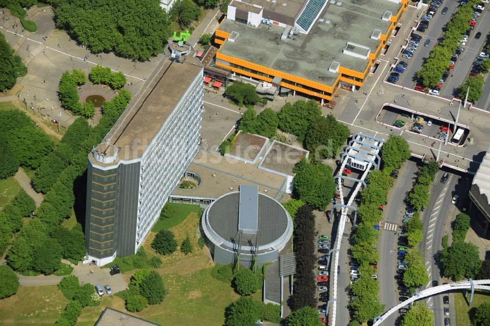 Dortmund von oben - Campus- Gebäude der Universität und Hochhaus der TU mit Audimax in Dortmund im Bundesland Nordrhein-Westfalen