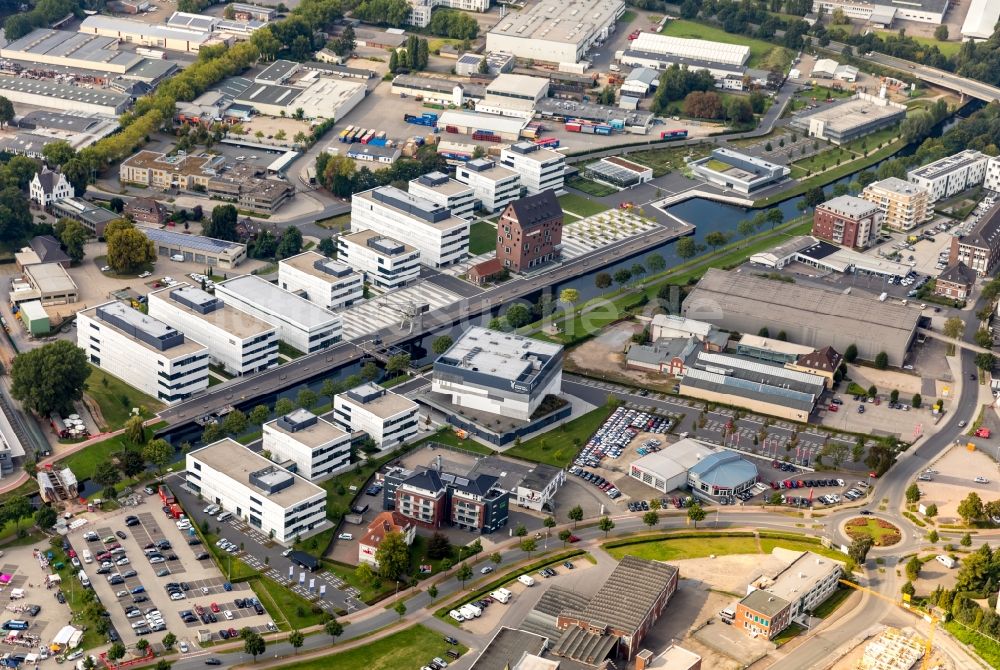 Kleve von oben - Campus- Gebäude der Universität Hochschule Rhein-Waal in Kleve im Bundesland Nordrhein-Westfalen, Deutschland