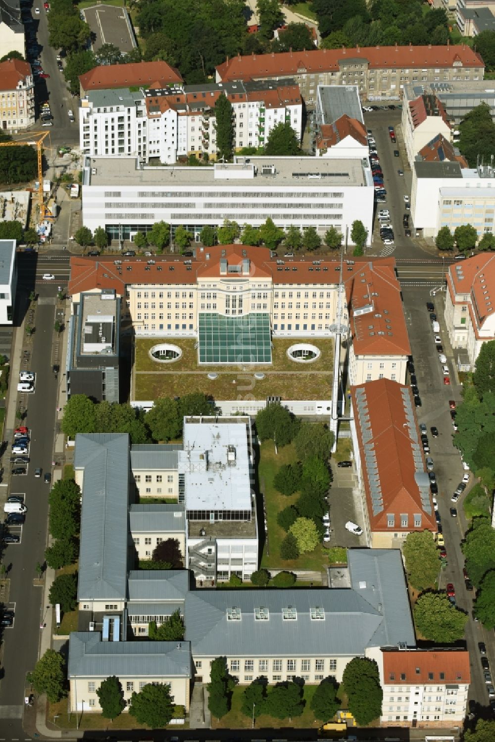 Leipzig aus der Vogelperspektive: Campus- Gebäude der Universität HTKW Hochschule für Telekommunikation Leipzig an der Gustav-Freytag-Straße in Leipzig im Bundesland Sachsen