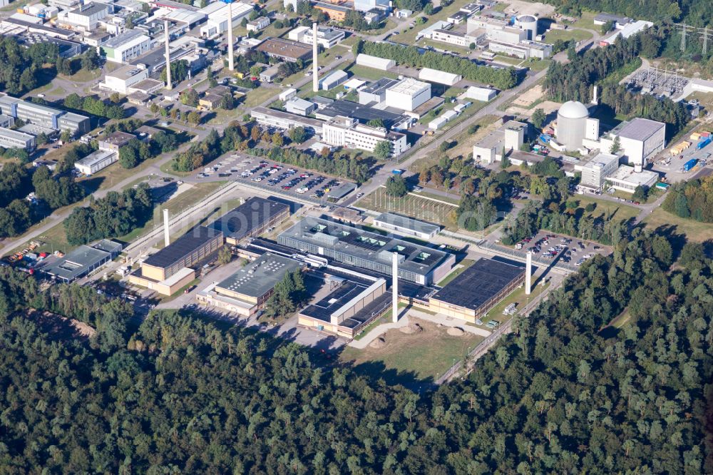 Luftbild Eggenstein-Leopoldshafen - Campus- Gebäude der Universität KIT Karlsruher Institut für Technologie in Eggenstein-Leopoldshafen im Bundesland Baden-Württemberg, Deutschland