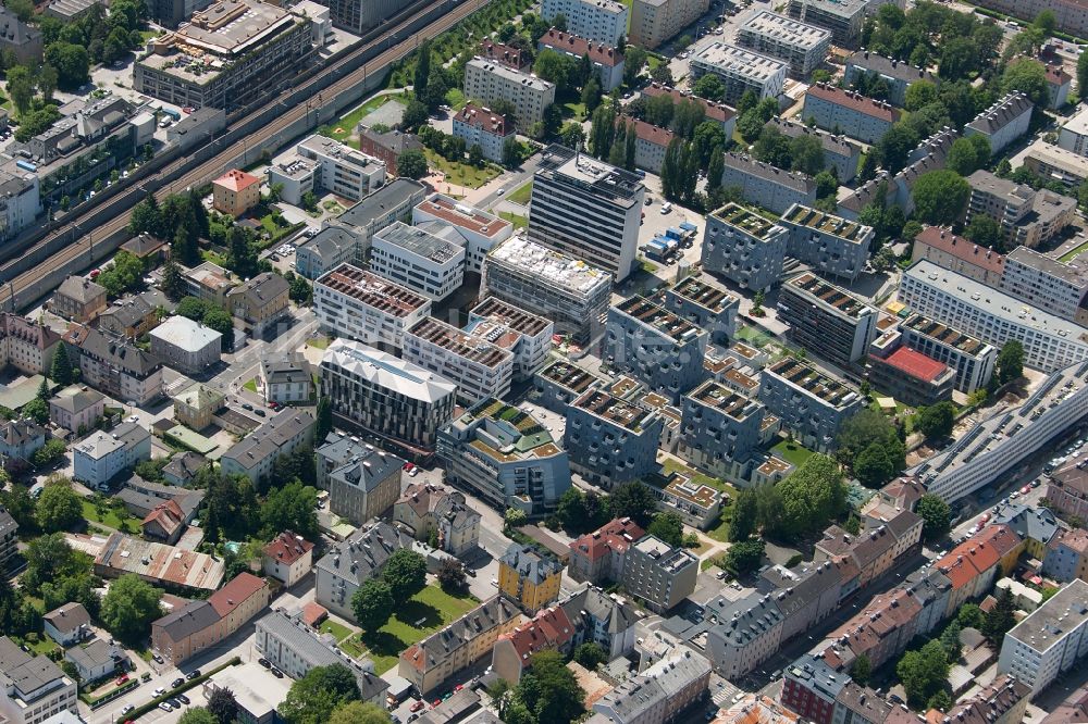 Luftbild Salzburg - Campus- Gebäude der Universität Paracelsus Medizinische Privatuniversität in Salzburg in Österreich