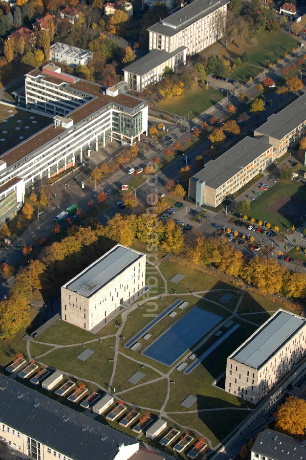 Luftbild Dresden - Campus- Gebäude der Universität TU Technische Universität in Dresden im Bundesland Sachsen, Deutschland