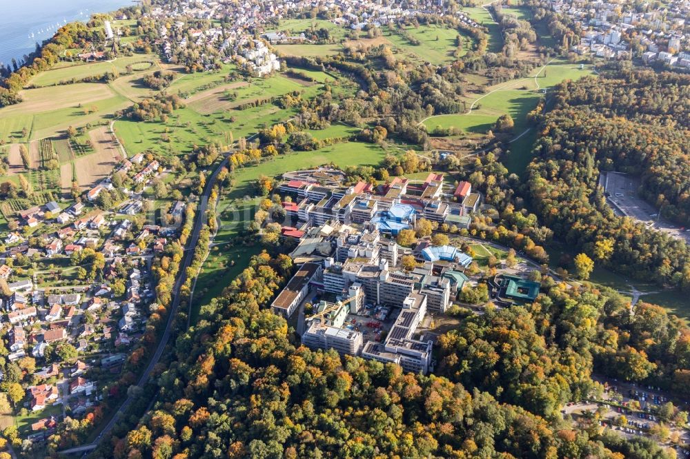 Konstanz von oben - Campus- Gebäude der Universität Universität Konstanz im Ortsteil Egg in Konstanz im Bundesland Baden-Württemberg, Deutschland