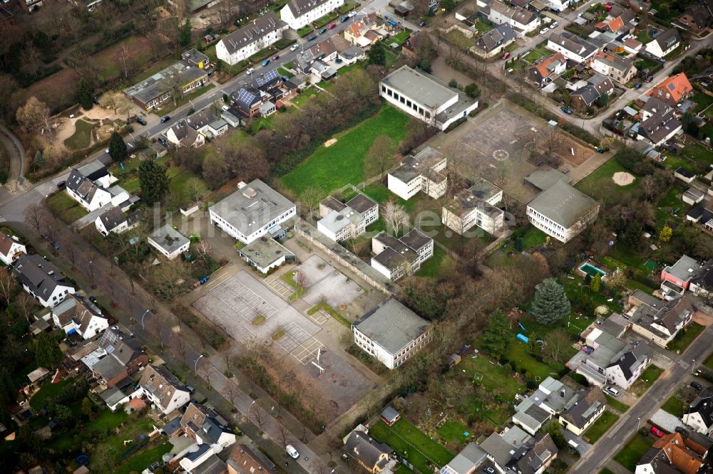 Luftaufnahme Duisburg - Campus- Gebäude der Volkshochschule-Süd in Duisburg im Bundesland Nordrhein-Westfalen