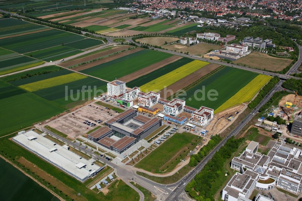 Mainz aus der Vogelperspektive: Campus- Gelände der Fachhochschule in Mainz im Bundesland Rheinland-Pfalz