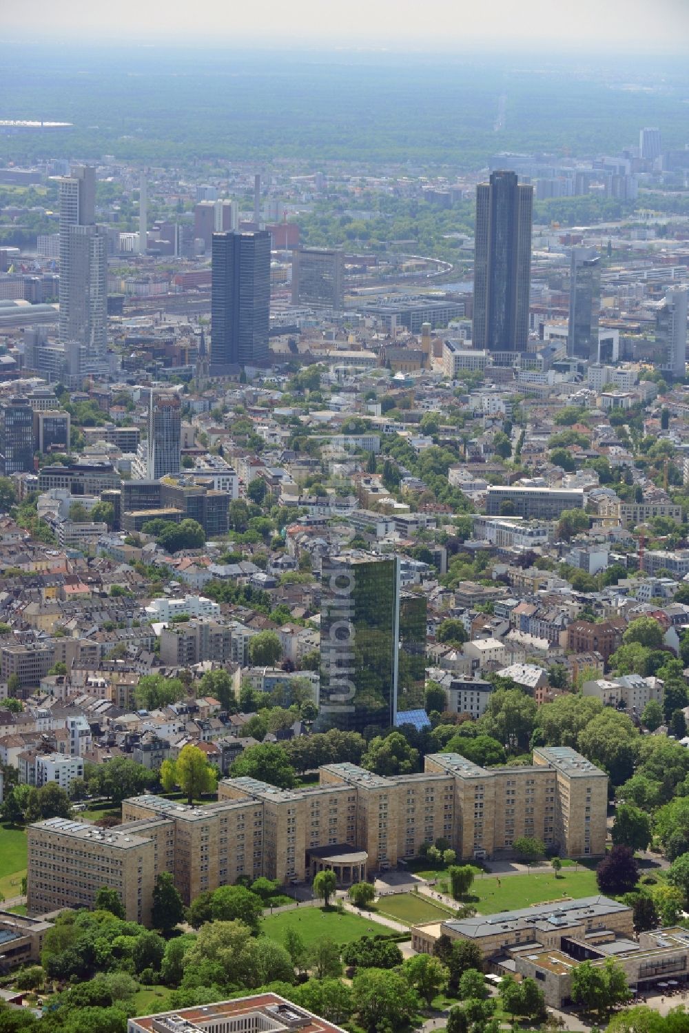 Luftbild Frankfurt am Main - Campus- Gelände der Goethe-Universität in Frankfurt am Main im Bundesland Hessen