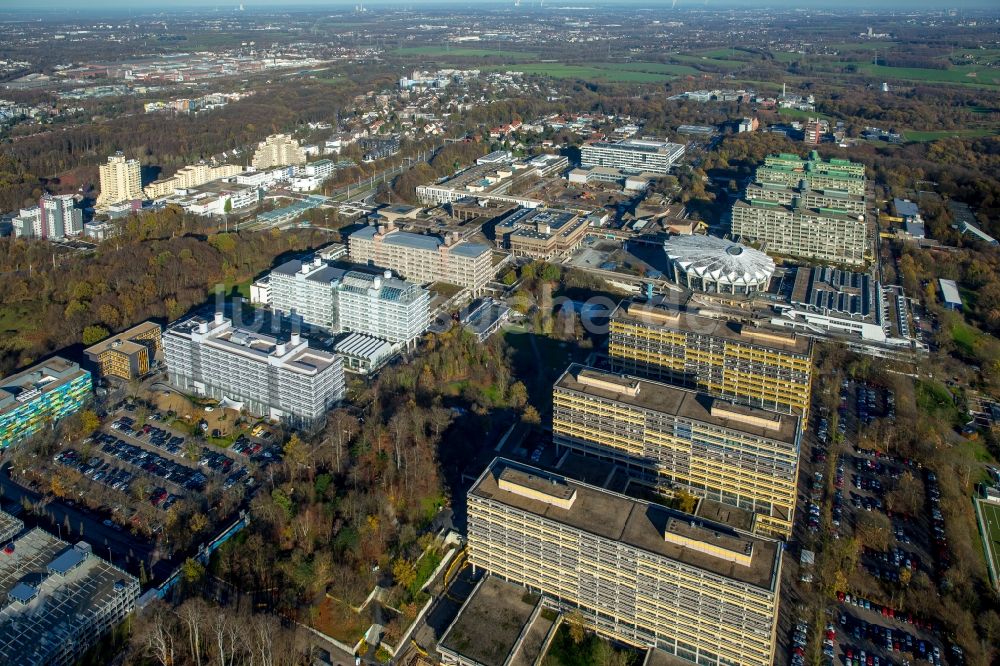 Luftaufnahme Bochum - Campus- Gelände der Universität Ruhr-Universität in Bochum im Bundesland Nordrhein-Westfalen