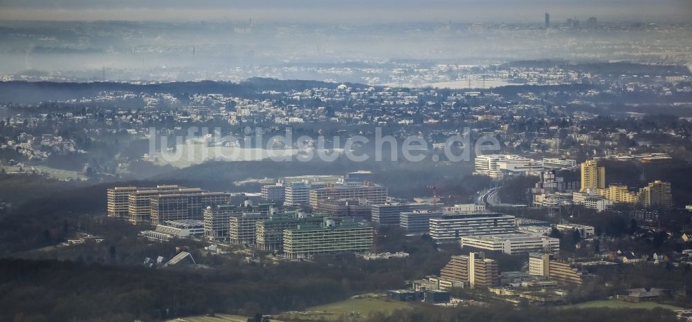 Bochum von oben - Campus der RUB Ruhr- Universität Bochum in Nordrhein-Westfalen