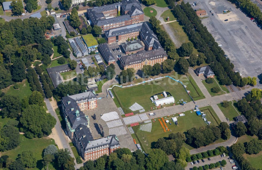 Luftaufnahme Münster - Campus- Universität Westfälische Wilhelms- Universität Münster in Münster im Bundesland Nordrhein-Westfalen, Deutschland